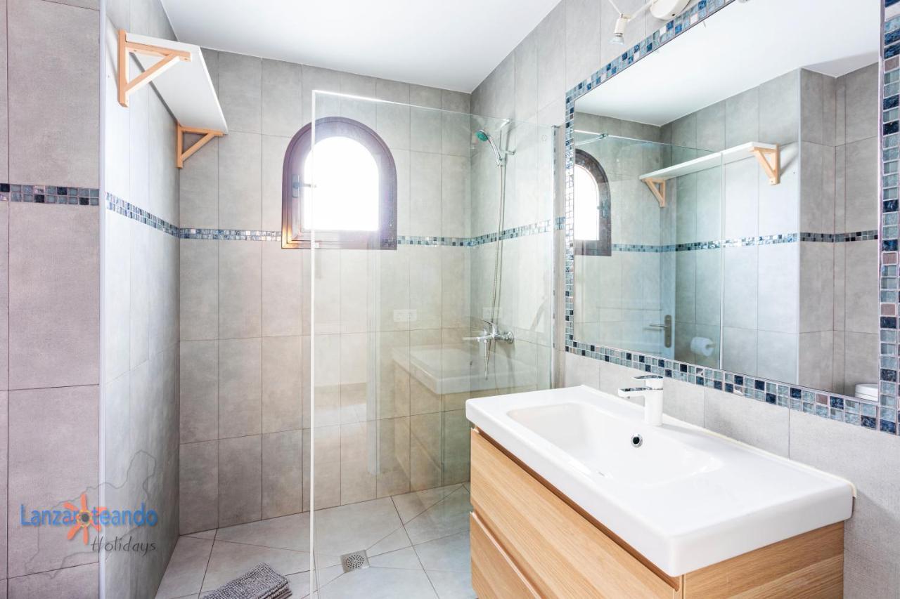 Vivienda Vacacional Tamarindo Costa Teguise Ngoại thất bức ảnh